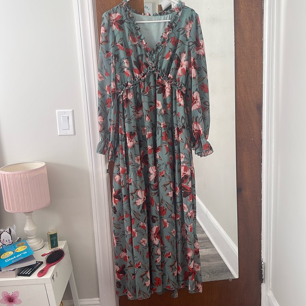 NEW large beautiful blue/green dress